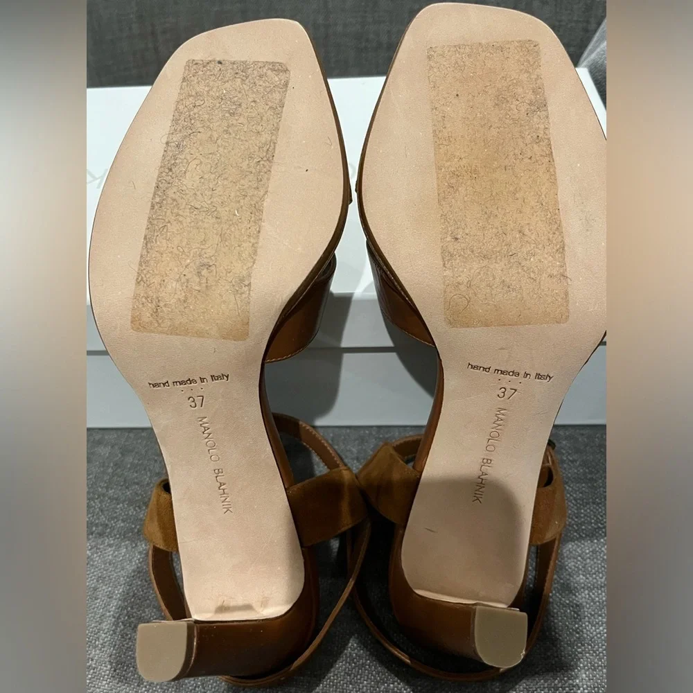 Manolo Blahnik Tan Leather Sandals With Heel NEW NOT USED - Picture 8 of 10